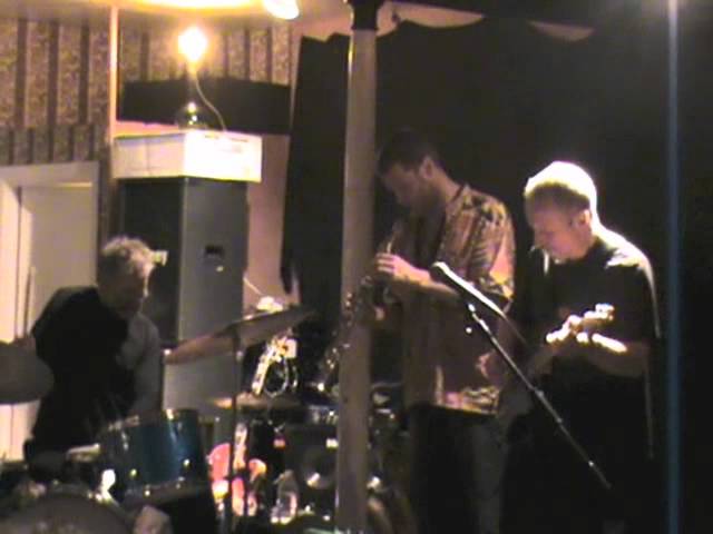 Head to Head - triosh live